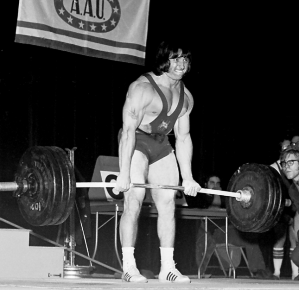 old-school-strength-deadlift